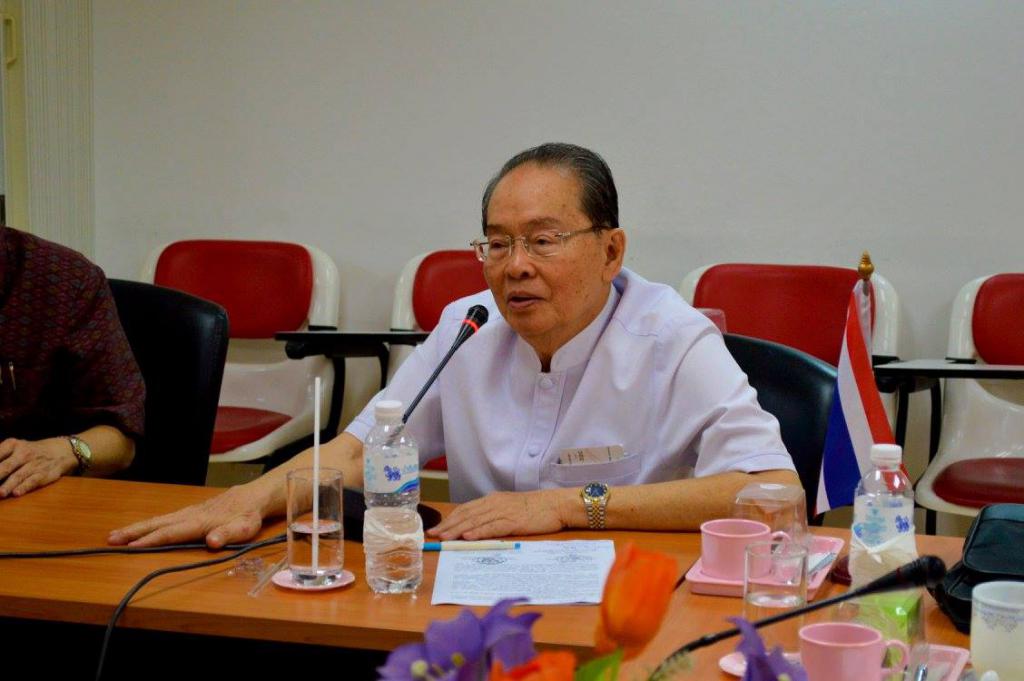 2015 Professor Emeritus Dr. Warawut Sumawong
